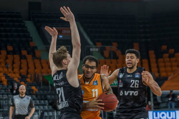 如何在关键 如何在关键