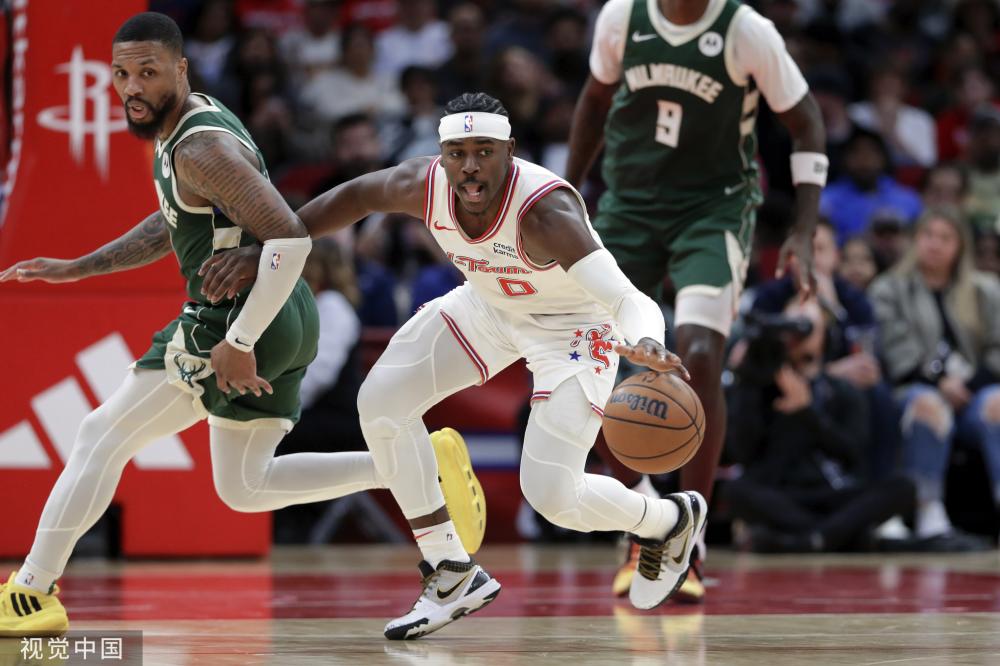 他在进攻组 他在进攻组